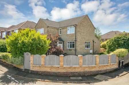 3 bedroom Detached house for sale in Granville Road, Melton Mowbray, LE13