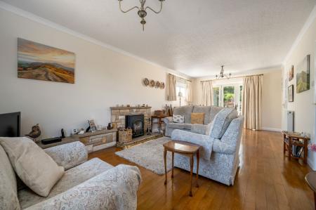 3 bedroom Detached house for sale in Granville Road, Melton Mowbray, LE13