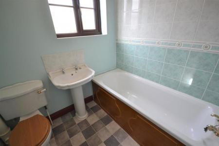 3 bedroom Detached house to let in Main Street, Twyford, LE14