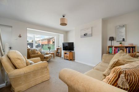 2 bedroom Semi-detached house for sale in Tamar Road, Melton Mowbray, LE13