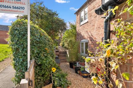 2 bedroom Detached house for sale in The Old Cottage, Main St, Great Dalby LE14