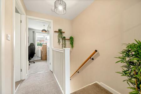 3 bedroom Semi-detached house for sale in Sherwood Drive, Melton Mowbray, LE13