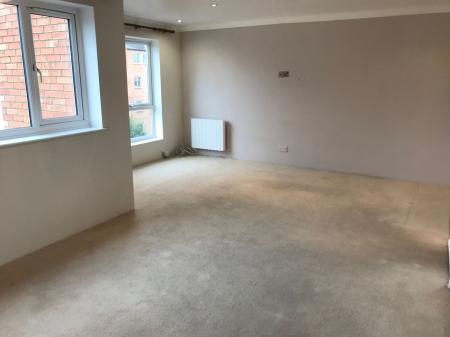 2 bedroom Apartment to let in Rutland Street, Melton Mowbray, LE13