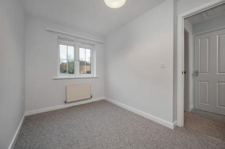 3 bedroom Semi-detached house to let in Russet Way, Melton Mowbray, LE13