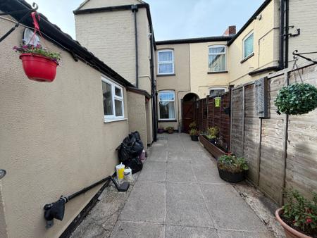 2 bedroom Terraced House for sale in Bishop Street, Melton Mowbray, LE13
