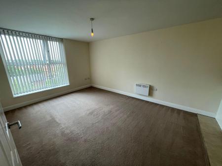 2 bedroom Flat to let in Windsor Street, Windsor House Windsor Street, LE13