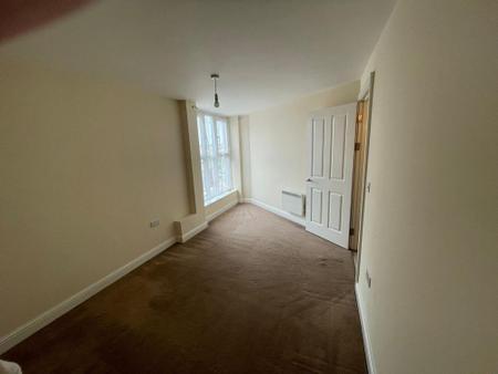 2 bedroom Flat to let in Windsor Street, Windsor House Windsor Street, LE13