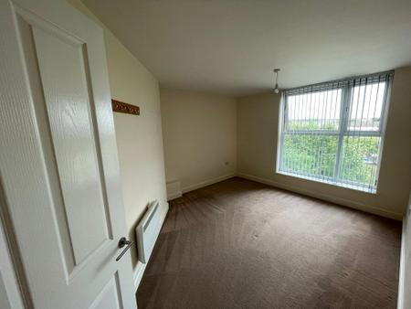 2 bedroom Flat to let in Windsor Street, Windsor House Windsor Street, LE13