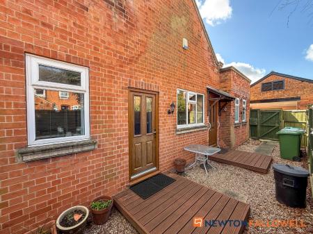 2 bedroom Flat for sale in The Bell Tower, Barnby Road, Newark
