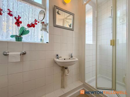 2 bedroom Flat for sale in The Bell Tower, Barnby Road, Newark