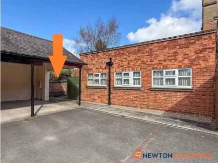 2 bedroom Flat for sale in The Bell Tower, Barnby Road, Newark