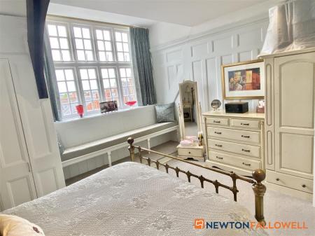 1 bedroom Flat for sale in The Ossington, Beast Market Hill, Newark