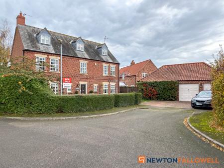 Bells Court, Carlton-le-Moorland