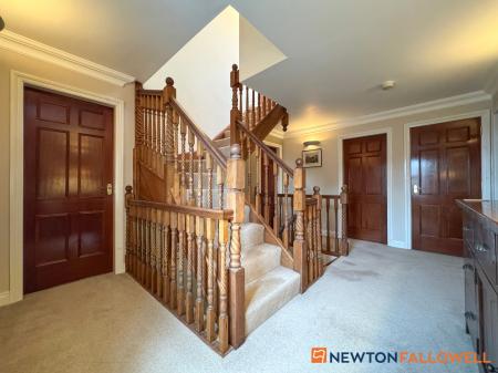 5 bedroom Detached house for sale in Bells Court, Carlton-le-Moorland