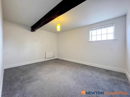 2 bedroom Flat for sale in The Courtyard, Castle Brewery, Newark