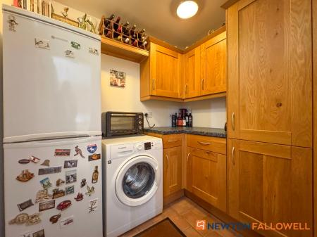 4 bedroom Detached house for sale in Colley Lane, Weston