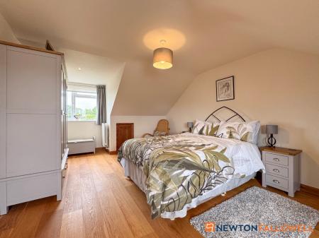 4 bedroom Detached house for sale in Colley Lane, Weston