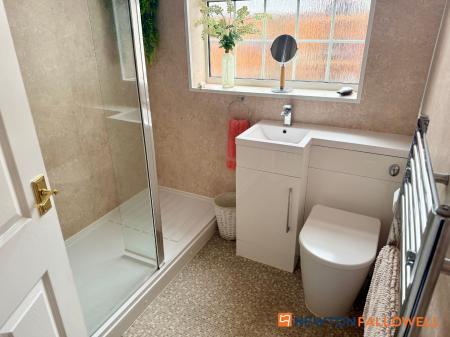 2 bedroom Semi-detached bungalow for sale in Crew Road, Collingham