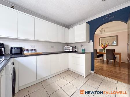 3 bedroom Semi-detached house for sale in Crow Park Avenue, Sutton-on-Trent