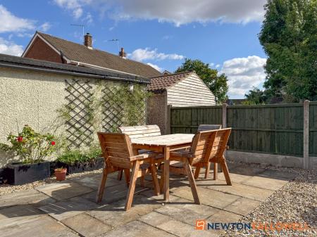 3 bedroom Semi-detached house for sale in Crow Park Avenue, Sutton-on-Trent