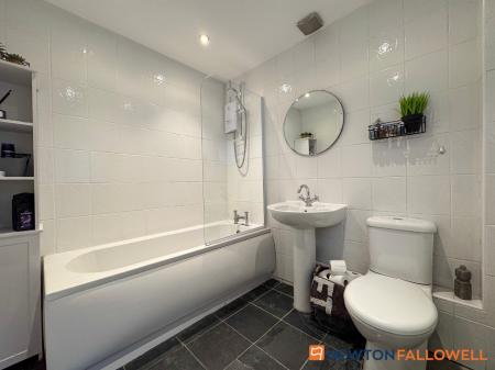 4 bedroom Detached house for sale in Doddington Lane, Claypole