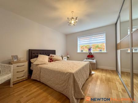 3 bedroom Detached bungalow for sale in Dorner Avenue, Newark