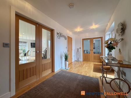 3 bedroom Detached bungalow for sale in Dorner Avenue, Newark