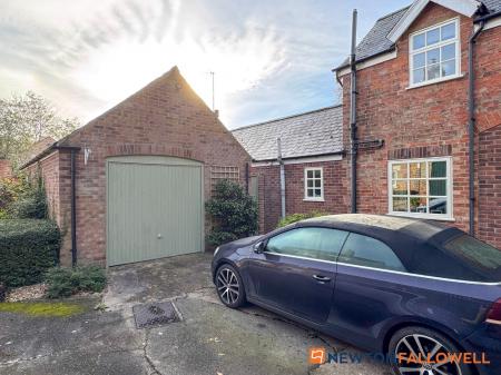 3 bedroom Detached house for sale in Gainsborough Road, Winthorpe