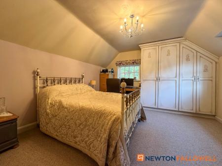 3 bedroom Detached house for sale in Gainsborough Road, Winthorpe