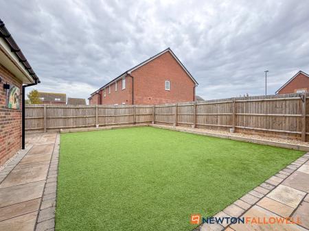 4 bedroom Detached house for sale in Halifax Road, Fernwood