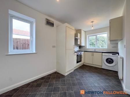 3 bedroom Semi-detached house for sale in Harrisons Way, Newark