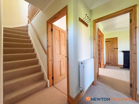 3 bedroom Semi-detached house for sale in Hall Farm Cottage, Stapleford