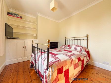 3 bedroom Semi-detached house for sale in Hall Farm Cottage, Stapleford