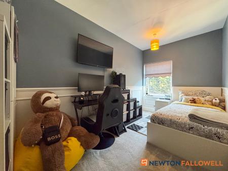 3 bedroom Terraced House for sale in Lime Grove, Newark