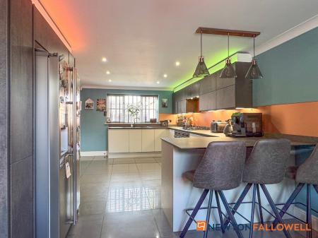 4 bedroom Detached house for sale in Main Street, Coddington