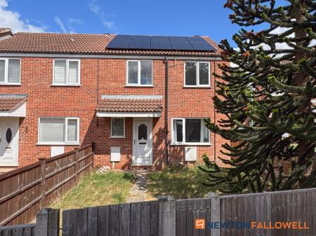 3 bedroom End of terrace house for sale in Mill Green, Newark