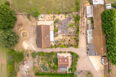 4 bedroom Detached bungalow for sale in New Lane, Girton