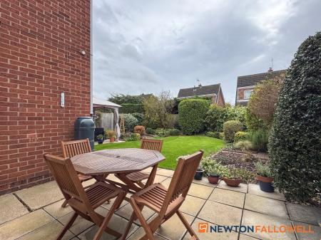 3 bedroom Detached house for sale in Sheldrake Road, Newark