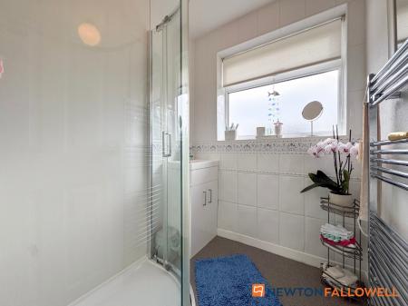 3 bedroom Detached house for sale in Sheldrake Road, Newark