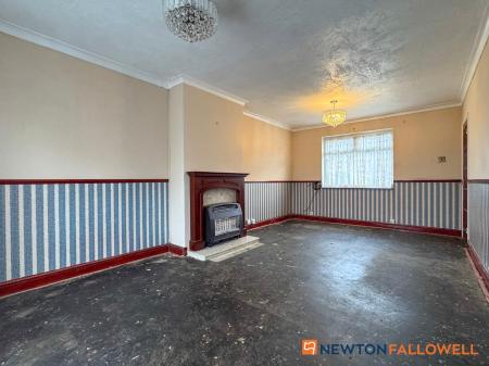 3 bedroom Semi-detached house for sale in Trinity Road, Newark