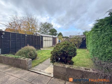 3 bedroom Semi-detached house for sale in Trinity Road, Newark