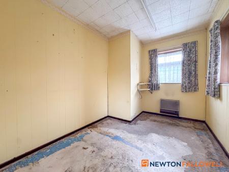 3 bedroom Semi-detached house for sale in Trinity Road, Newark