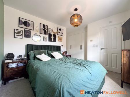 3 bedroom Semi-detached house for sale in Whittle Way, Fernwood