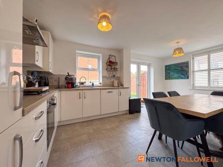 3 bedroom Semi-detached house for sale in Whittle Way, Fernwood