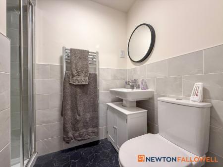 3 bedroom Semi-detached house for sale in Halifax Road, Fernwood