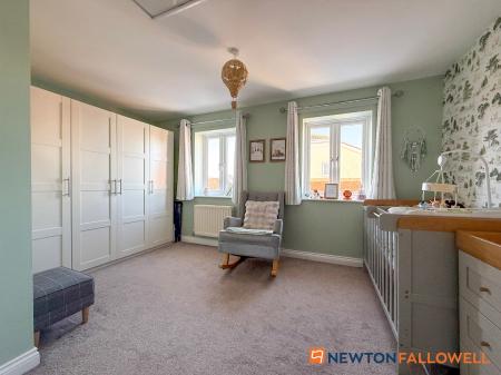 3 bedroom End of terrace house for sale in Cludd Avenue, Newark