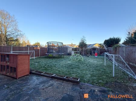 3 bedroom Semi-detached house for sale in Macaulay Drive, Balderton