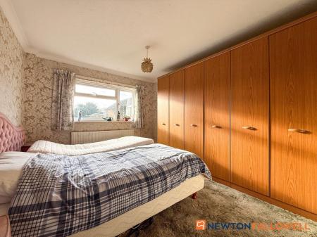 3 bedroom Detached bungalow for sale in Grange Road, Newark