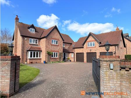 Glebe Park, Balderton