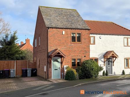 Peacocks Launde, Claypole